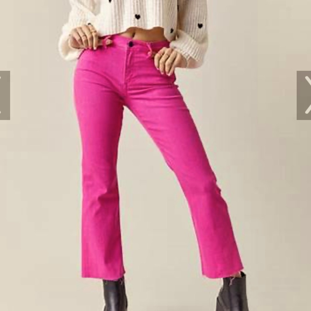 Women's * Francesca’s * Harper Heritage crop raw-hem pink jeans sz 26